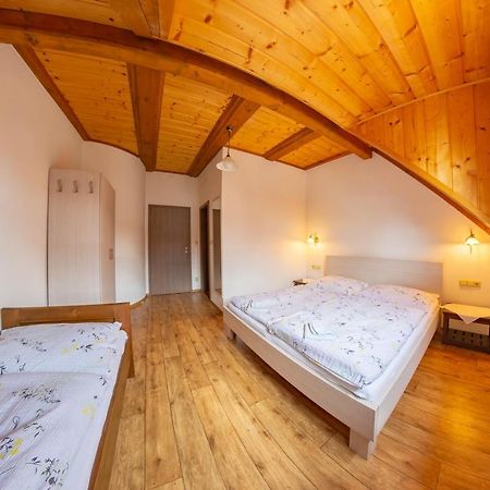 Pension & Restaurant U Konske Drahy Holkov Velešín 외부 사진